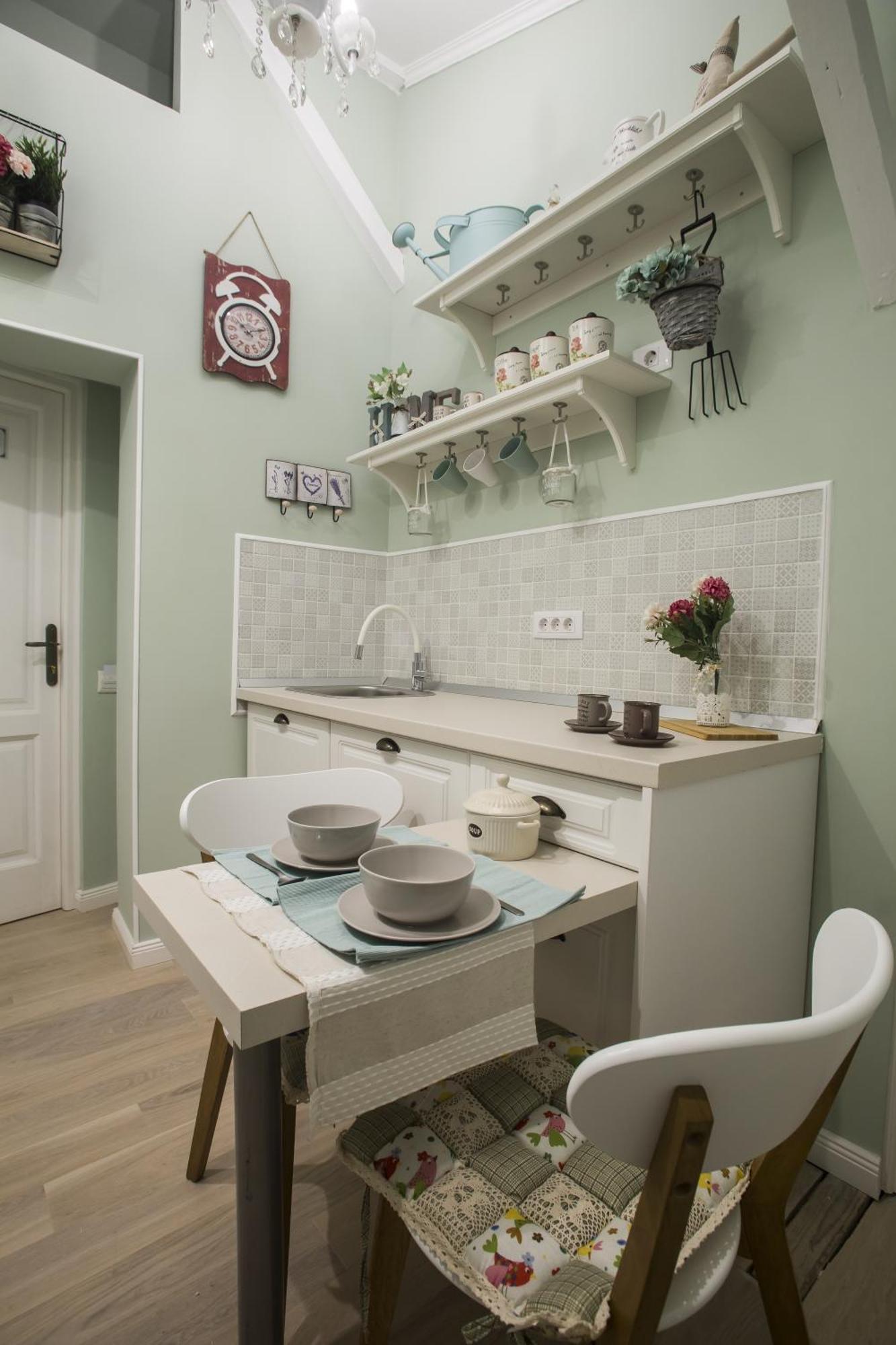 62 Steps To Petit Bonheur Appartement