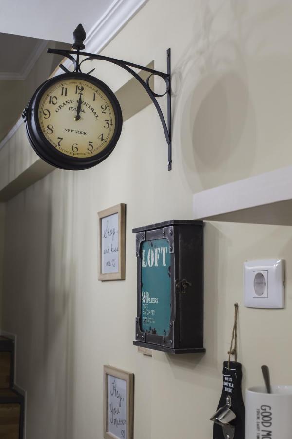 62 Steps To Petit Bonheur Appartement